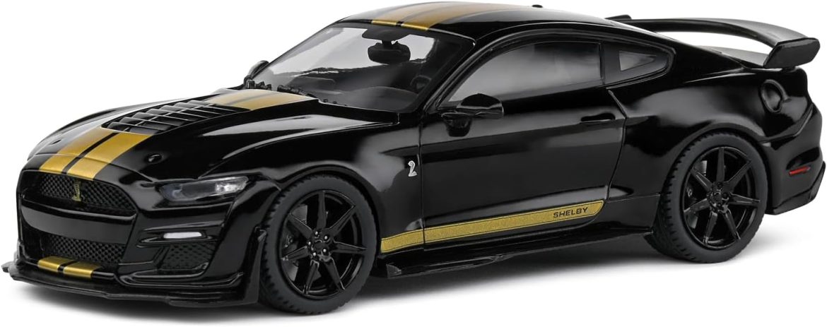 Cette voiture noire qui fait tourner les têtes 😍🚗 : ce que vous devez savoir sur la Shelby Mustang GT500