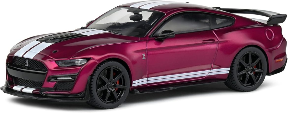 La mystère de la Shelby Mustang GT500 violette : cette voiture pourrait changer votre vision des supercars ! 🚗💜✨