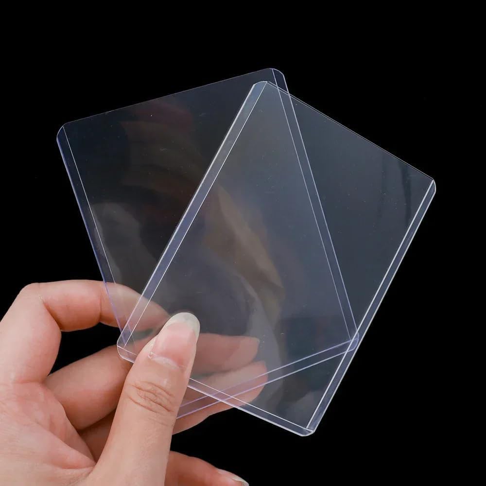 Ces pochettes mystérieuses qui transformeront vos cartes en véritables trésors ! 💎✨